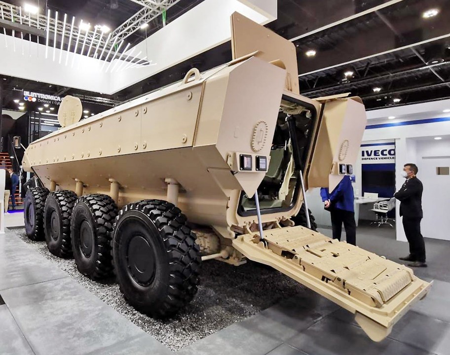SUPERAV LAND Italian 8x8 APC (D)